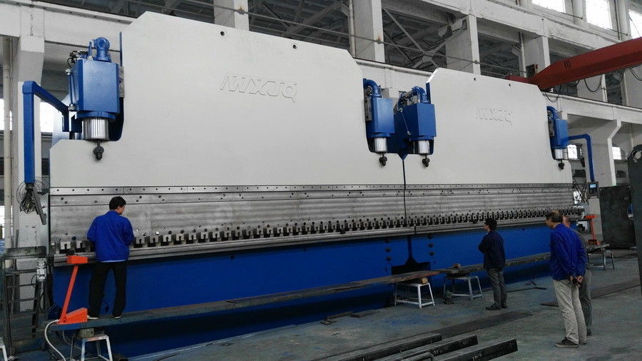 স্বয়ংক্রিয় CNC ট্যান্ডেম হাইড্রোলিক প্রেস ব্রেক 415V / 50Hz 20 মিটার 30 - 180 ডিগ্রি